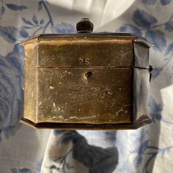 Vintage Solid Brass Trinket Box with Handle Small Storage / Keepsake Organizer - Picture 7 of 10